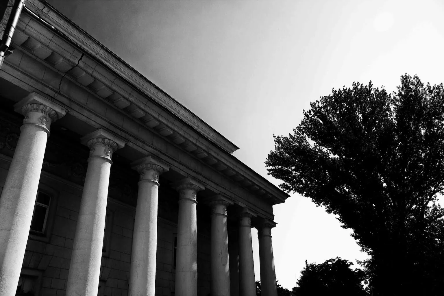 Hidden Grandeur preview 3