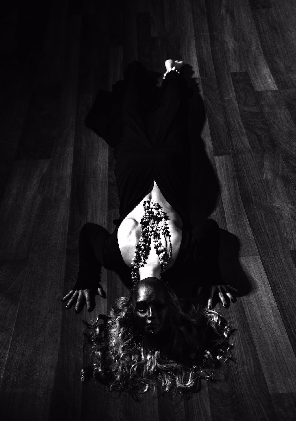 Armor without a knight / Regalia without a monarch 5